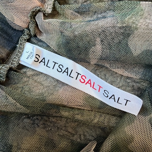 🆕 listing! Sheer camo ruffle skirt - Picture 5 of 9